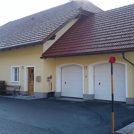 Susanne منزل للإقامة *